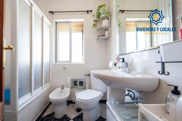 ESTUPENDO PISO EN ZONA VERGELES-ZAIDIN. — 16