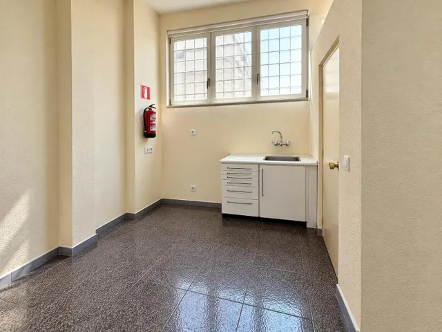 Local comercial 39m² en venta - Peñagrande — 12