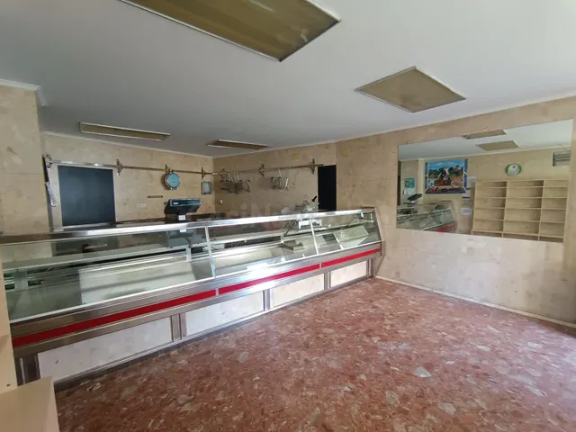 Alquiler de local preparado como carniceria — 3