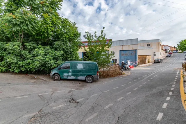 NAVE INDUSTRIAL DE 240M2 EN JUN-GRANADA — 29