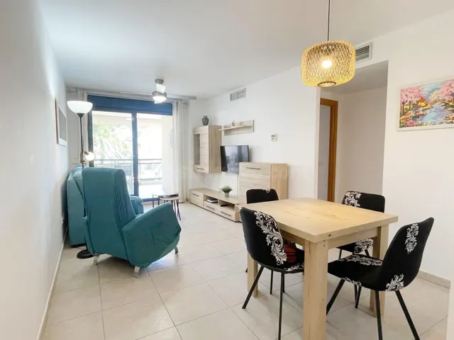 Apartamento en alquiler anual a 150 metros de la playa en La - foto 4