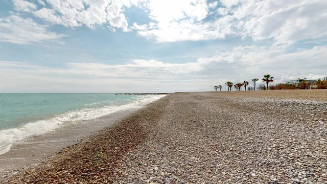 APARTAMENTO EN PLANTA BAJA EN LA PLAYA DE MONCOFAR — 44