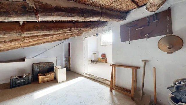 PRECIOSA Y ESPECTACULAR  CASA EN CHIVA  . OJO INVERSORES!!! — 12