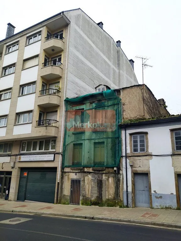 SE VENDE EDIFICIO PARA REFORMAR EN RÚA SANTIAGO - foto 5