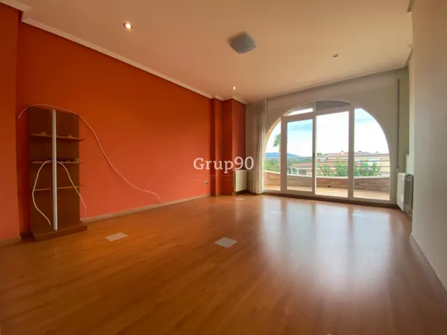 Espectacular chalet en la mejor zona del municipio — 29