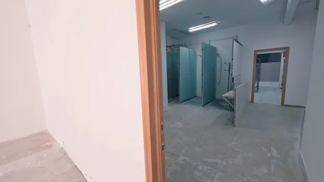 Se vende comercial, Calle Escalante, Valencia — 17