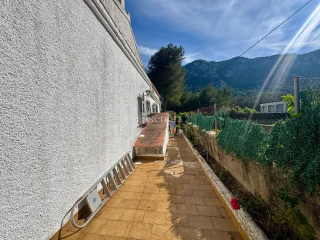 ESPECTACULAR CHALET EN LA DROVA — 20