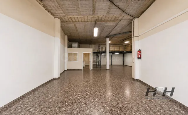 Local comercial 3 habitaciones 203m² en venta - Burjassot - foto 4