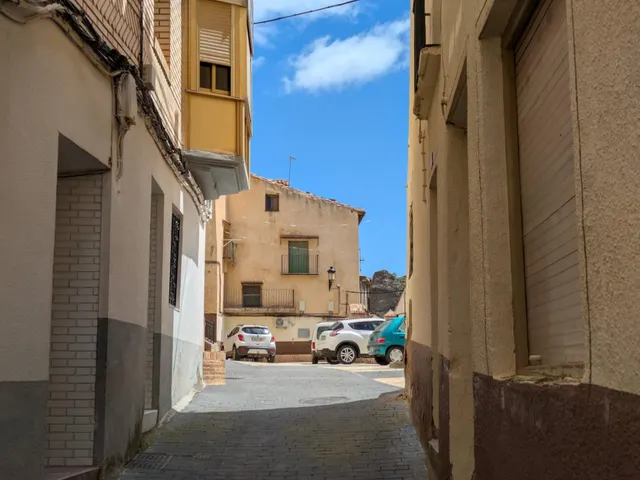 CASA DE 316m2 construidos en el bonito pueblo de Moros, proximo a Calatayud — 27