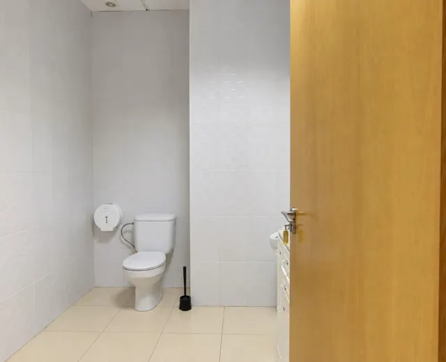 UN ESPACIO PREPARADO PARA TU PRÓXIMO NEGOCIO — 11