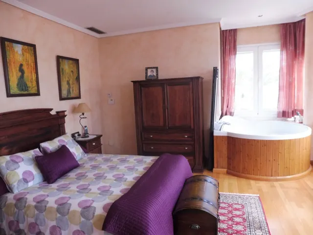 Villa 6 dormitorios con vistas al mar en La Cala de Mijas — 16