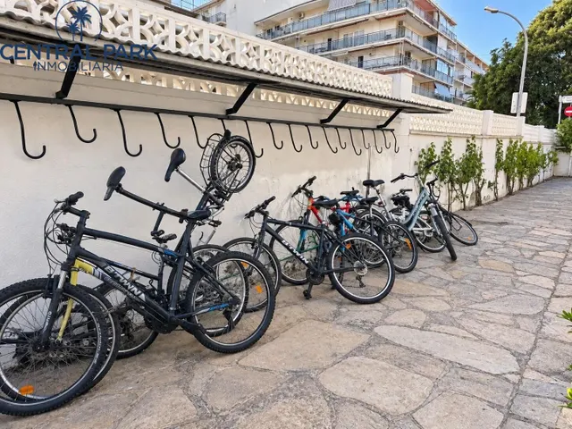 Planta baja tipo estudio en Salou - 5 min. playa Capellans. — 12