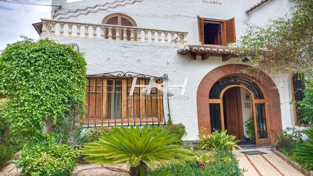 Sensacional villa en Rocafort. / HH Asesores, Inmobiliaria en Burjassot/ — 7