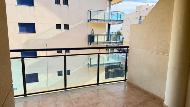 Piso en Moncofar a 100 metros de la playa con plaza de garaje. — 6