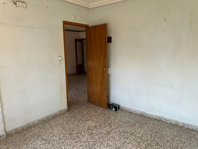 Ocasión .......piso para reformar en Torres de Cotillas !! — 9