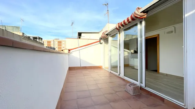 Ático 2 habitaciones 42m² en venta - Centre - foto 3