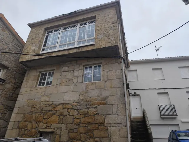 Se vende casa en Rehabilitación en centro de Laxe - foto 3