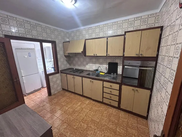 Amplio piso de 3 habitaciones, techo libre y dos balcones en Pòrtol — 14