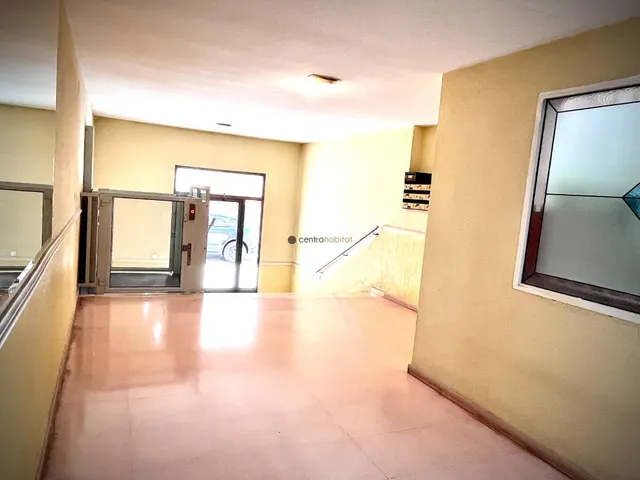 Vivienda con gje y terraza zona gran avenida — 25