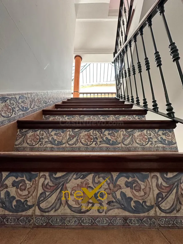 Casa 4 habitaciones 332m² en venta - Carmona - foto 2