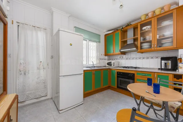 Amplio apartamento de 4 dormitorios en el corazón de Torrevi - foto 3