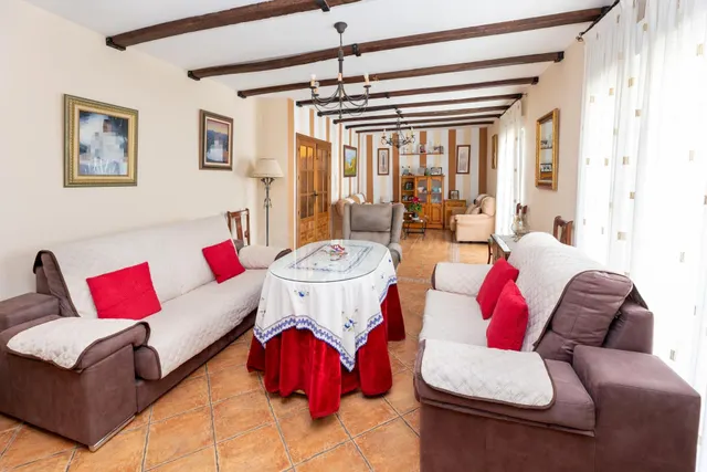 Venta de piso muy cerca de Loja de 154 m2, en Zagra (Granada) — 3