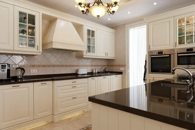 Chalet 4 habitaciones 450m² en venta - Marbella — 7