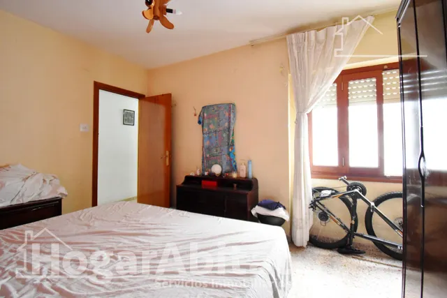 ¡Oportunidad! Amplio, luminoso y exterior con ascensor y balcón, en excelente ubicación — 15