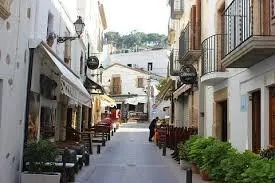Centro comercial muy céntrico en venta en Tossa de Mar — 24