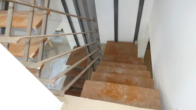 CASA EN CONSTRUCCIÓ A LA LLACUNA — 7