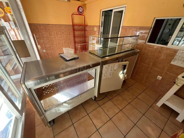 VENTA de Local en Camas — 12