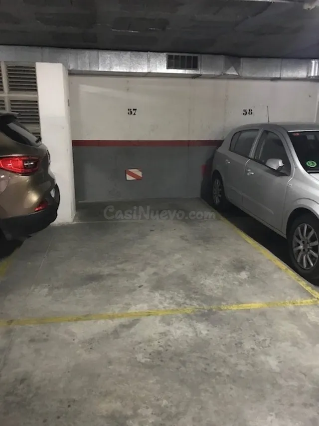 PLAZA DE APARCAMIENTO CON TRASTERO EN VENTA