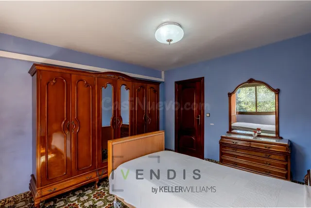 Vivienda en venta en Santa Coloma de Gramenet - foto 2