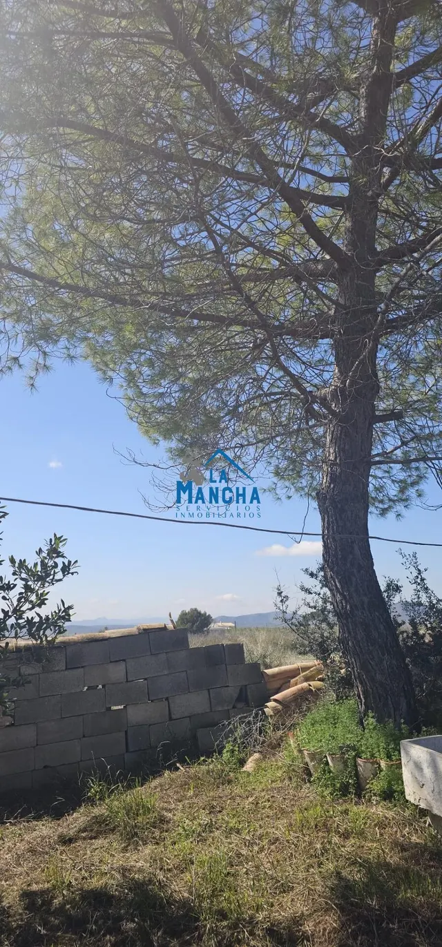 *55.000€* inmobiliaria la mancha vende casa entre Tobarra y hellín-Albacete — 34