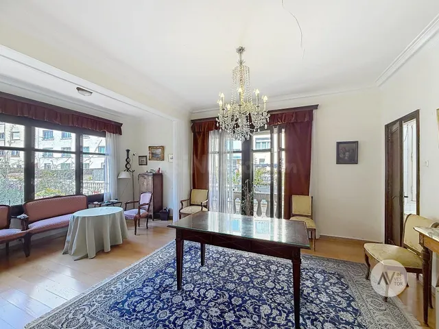 Amplio Piso en Sant Gervasi - La Bonanova, Ideal para Reformar — 2
