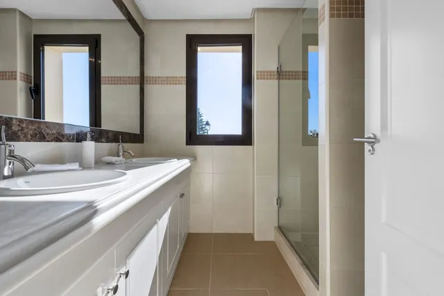 Villa 4 habitaciones 276m² en venta - Valle Romano Golf — 8