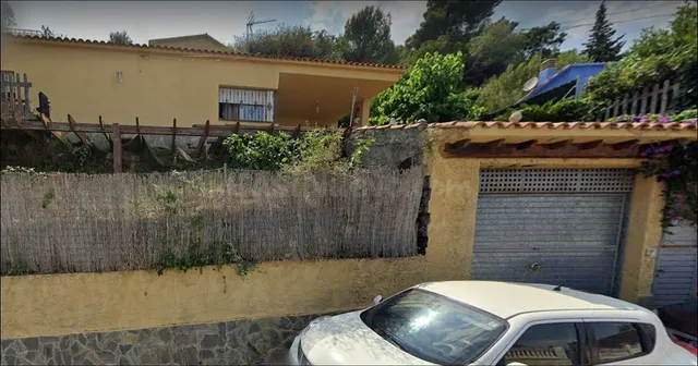 Se vende casa OKUPADA en Calle Calle Vimets 913 Palafolls, (