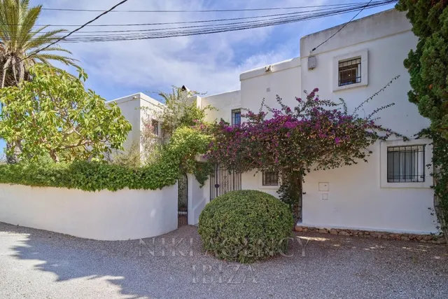 Casa-Chalet en Venta en Santa Eularia Des Riu Baleares — 33