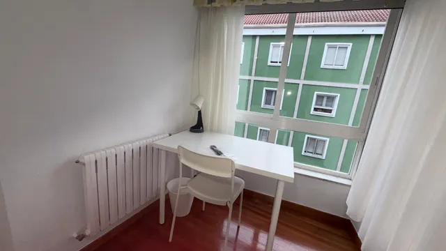 MARAVILLOSO PISO DE ALQUILER POR TEMPORADA EN PLENO CENTRO DE OURENSE – ZONA VALLE-INCLÁN — 18