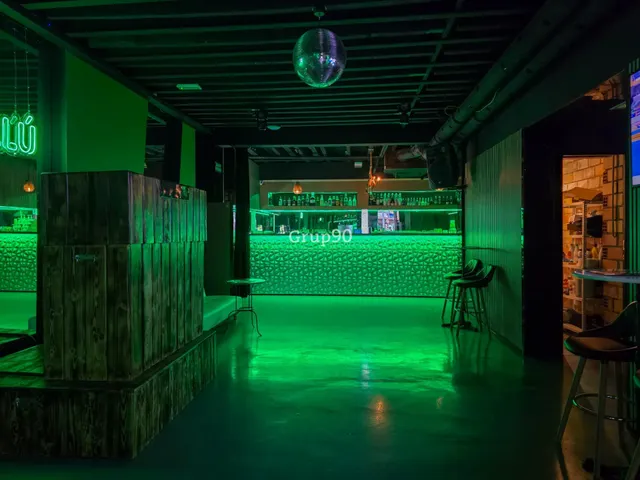 ¡GRAN OPORTUNIDAD! TRASPASO DE PUB EN LLEIDA — 3