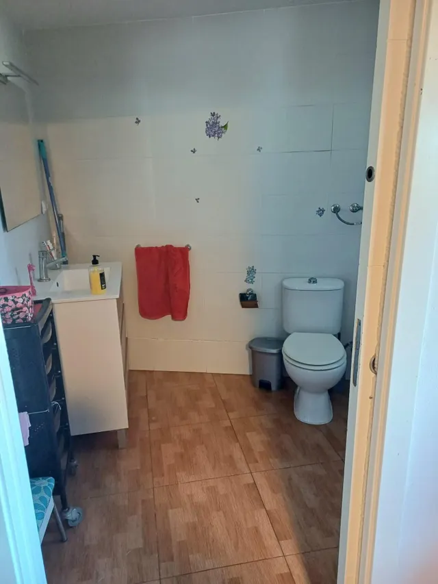 Casa con amplia parcela y piscina en torrecera — 12