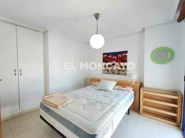Fantástico apartamento con vistas al mar en Torrevieja, Alicante — 17