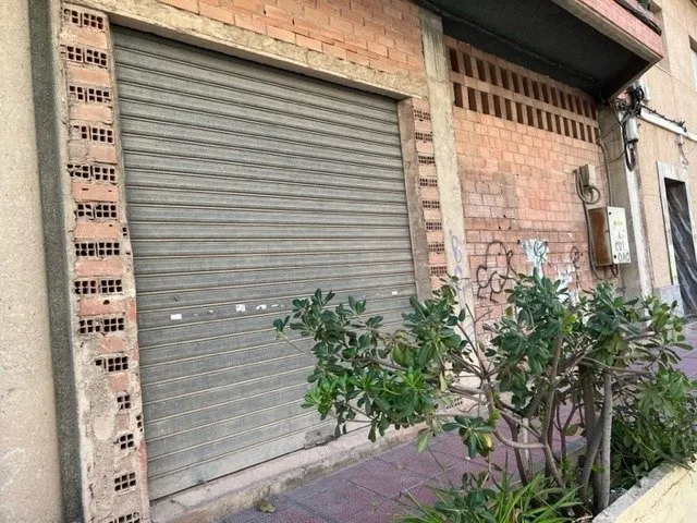 Venta local en Beniaján, 106 m2. + 68m2 de patio cubierto, para arreglar — 5