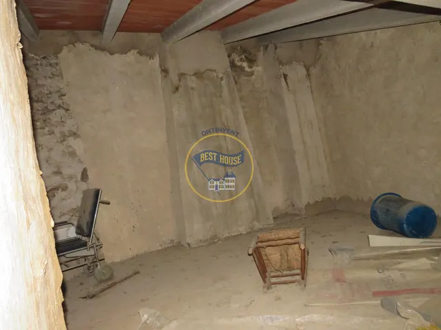 OPORTUNIDAD CASA A REFORMAR EN EL CASCO ANTIGUO DE BOCAIRENT(VALENCIA) — 8