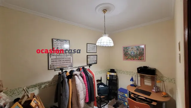 SE VENDE CASA Y PISO — 10