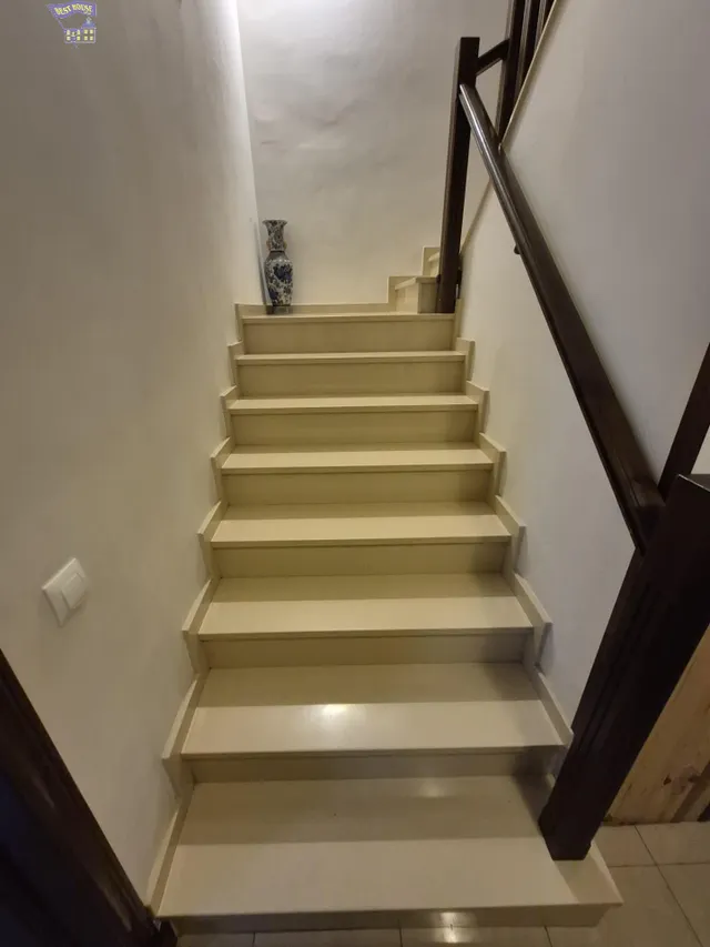 SE VENDE CASA EN ZONA CENTRO — 22