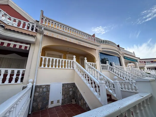 Casa 3 habitaciones 101m² en venta - Urbanizacion monteazul — 23
