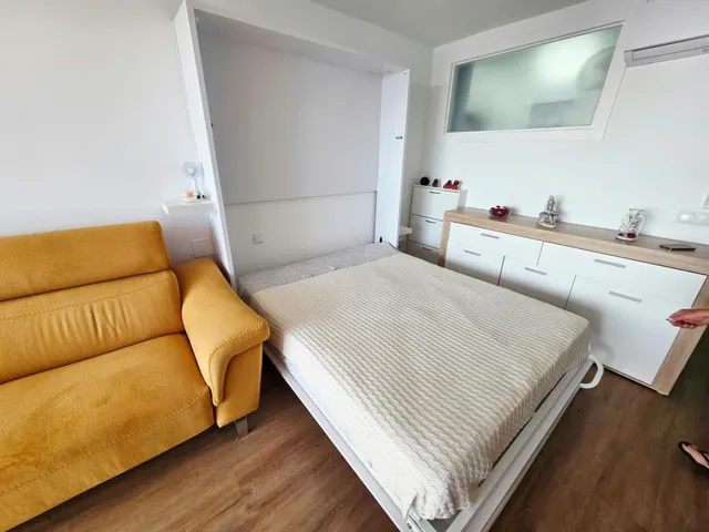 Estudio de capricho primera linea de levante — 9
