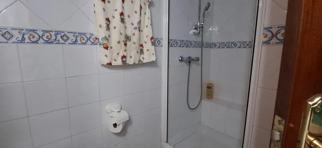 AMPLIA VIVIENDA DE 4 DORMITORIOS Y 2 BAÑOS. MEJOR PRECIO DE ZONA — 21