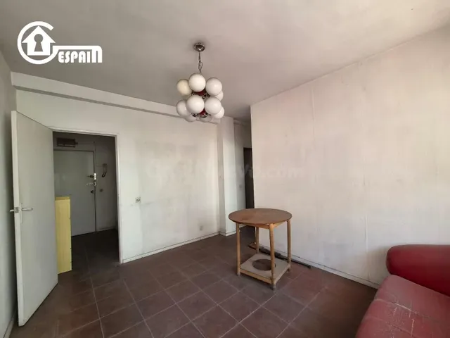 PISO EN VENTA EN PARQUE EUROPA-LAS AGUILAS. — 5
